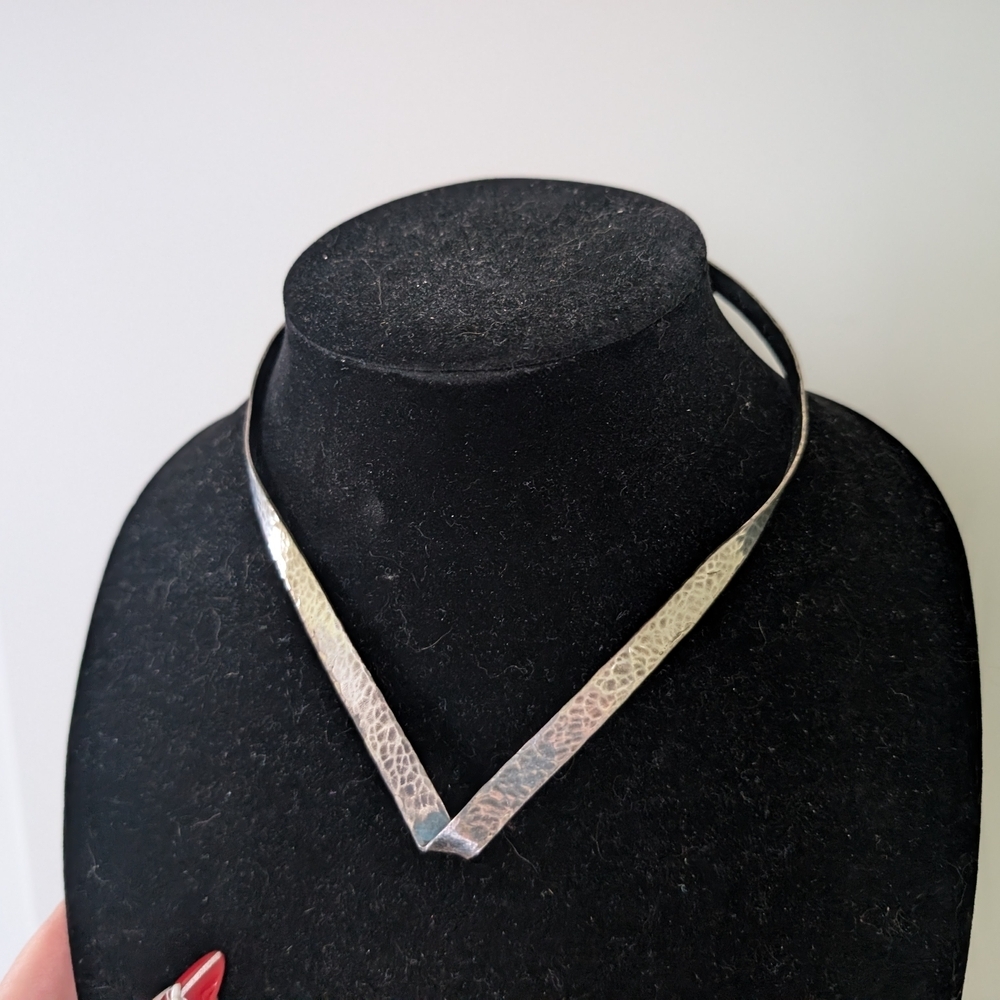 Vintage Silvertone Women's Necklace - Picture 8 of 8